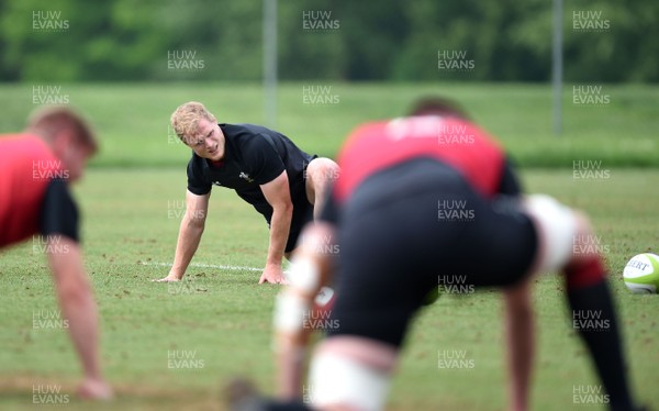 290518 - Wales Rugby Training - Aled Davies during training