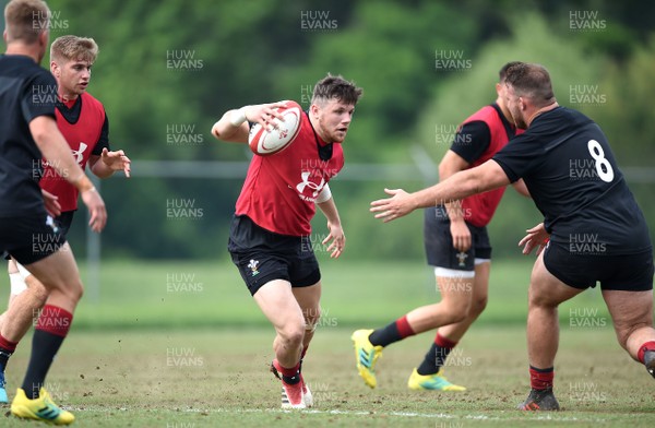 290518 - Wales Rugby Training - Steff Evans during training