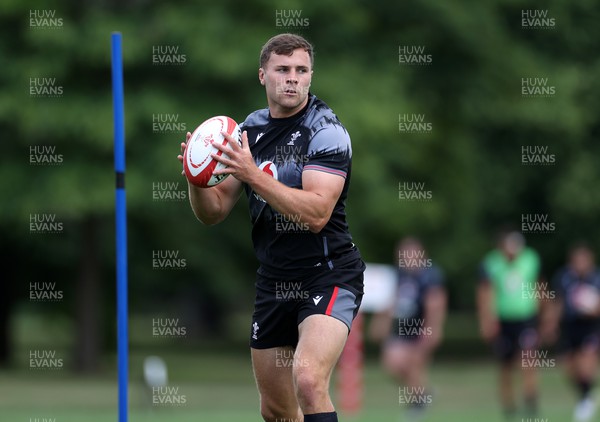 290623 - Wales Rugby Training in preparation for the Rugby World Cup - Mason Grady during training