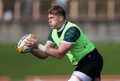 290624 - Wales Rugby Training as they prepare for their Summer Series against Australia - Matthew Screech during training