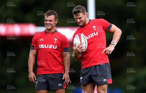 290819 - Wales Rugby Training - Jarrod Evans and Dan Biggar during training