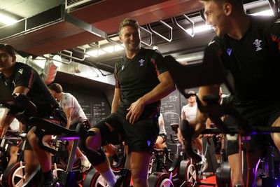 290823 - Wales Rugby Training in the week leading up for their departure for the Rugby World Cup in France - Dan Biggar in RSH