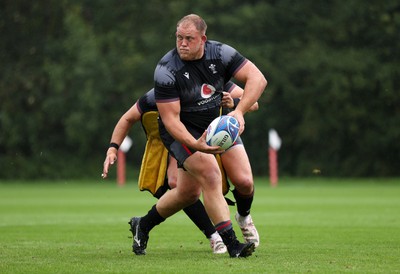 290823 - Wales Rugby Training in the week leading up for their departure for the Rugby World Cup in France - Corey Domachowski during training