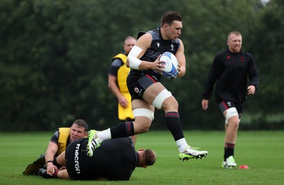 290823 - Wales Rugby Training in the week leading up for their departure for the Rugby World Cup in France - Taine Basham during training