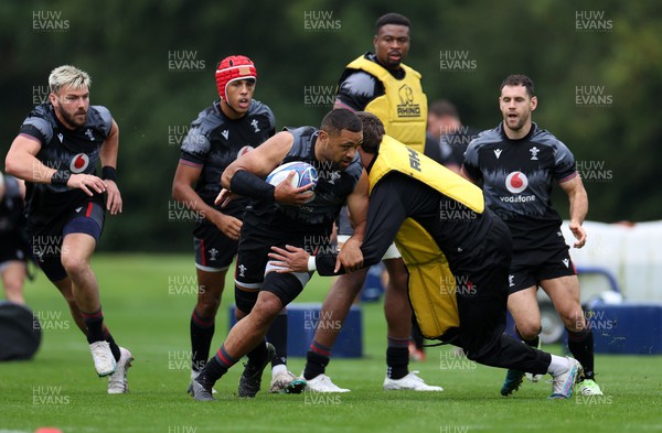 290823 - Wales Rugby Training in the week leading up for their departure for the Rugby World Cup in France - Taulupe Faletau during training