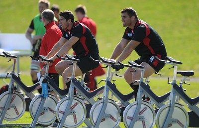 29.09.11 - Wales Rugby Training - James Hook and Huw Bennett during training. 