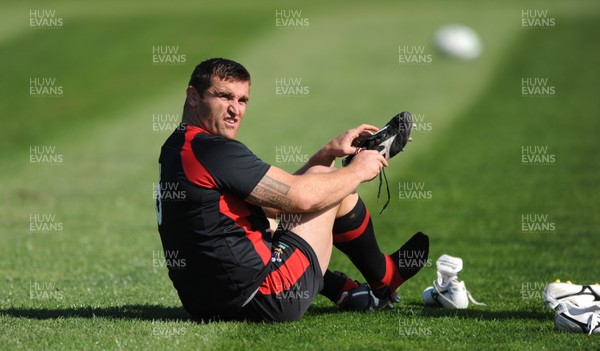 29.09.11 - Wales Rugby Training - Huw Bennett during training. 
