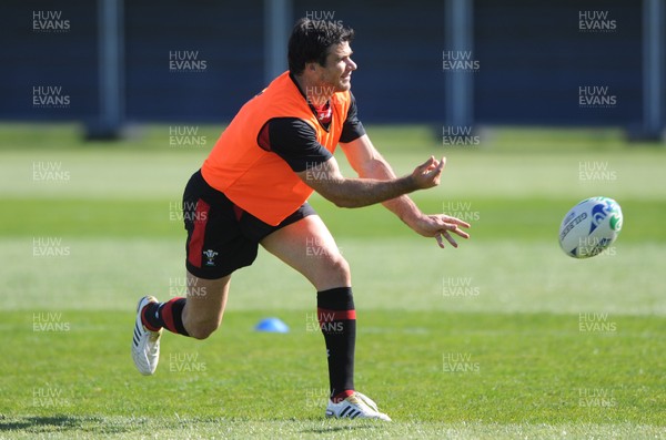 29.09.11 - Wales Rugby Training - Mike Phillips during training. 