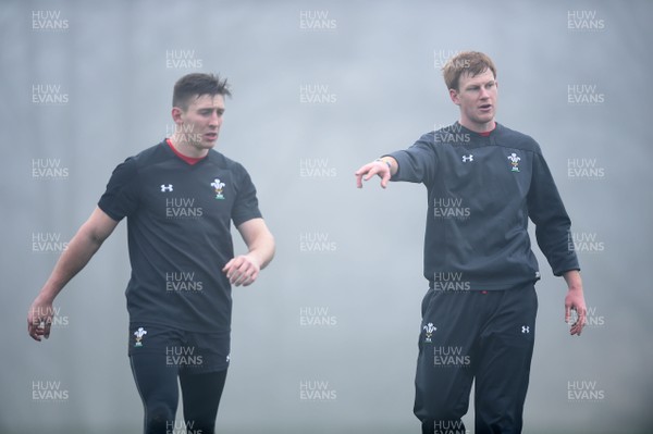 300118 - Wales Rugby Training - Josh Adams and Rhys Patchell during training