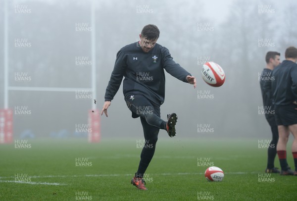 300118 - Wales Rugby Training - Steff Evans during training