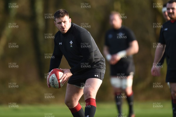 300118 - Wales Rugby Training - Rob Evans during training