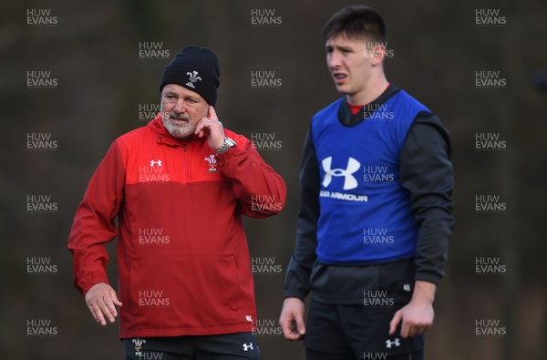 300118 - Wales Rugby Training - Warren Gatland and Josh Adams during training