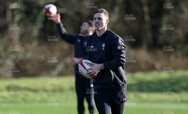 300118 - Wales Rugby Training - George North during training