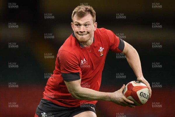 300120 - Wales Rugby Training - Nick Tompkins during training