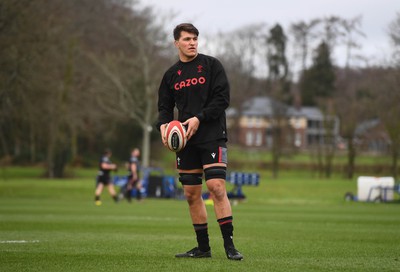 300123 - Wales Rugby Training - Teddy Williams during training