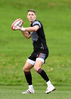 300123 - Wales Rugby Training - Liam Williams during training