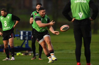 300123 - Wales Rugby Training - Gareth Thomas during training