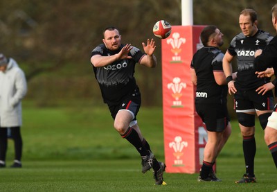 300123 - Wales Rugby Training - Ken Owens during training