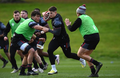 300123 - Wales Rugby Training - Joe Hawkins during training