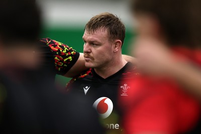 300126 - Wales Rugby Training - Dewi Lake during training