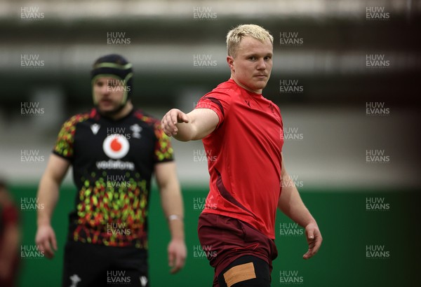 300126 - Wales Rugby Training - Blair Murray during training