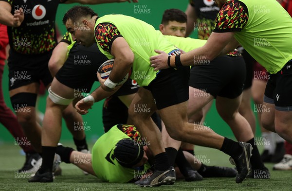 300126 - Wales Rugby Training - Liam Belcher during training