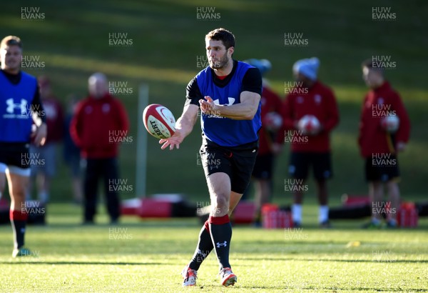 301018 - Wales Rugby Training - Jonah Holmes during training