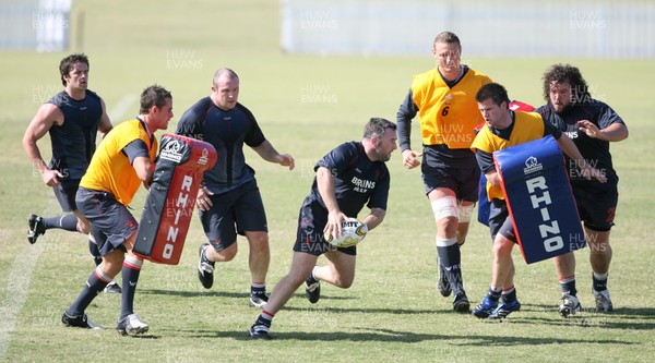 30.05.07  Wales rugby tour to Australia Mefin Davies in training in Brisbane 