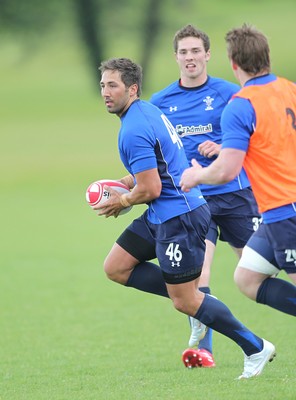 30.05.11 Wales rugby training, Cardiff... GAVIN HENSON trains with the Wales rugby team in preparation for the game against the Barbarians. 