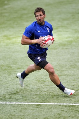 30.05.11 Wales Rugby Training... GAVIN HENSON training with the Welsh Rugby Team for the game against the Barbarians.  