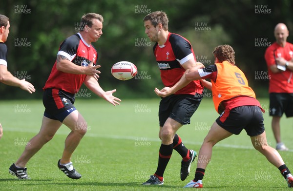 300512 - Wales Rugby Training -Matthew Rees and Ryan Jones during training