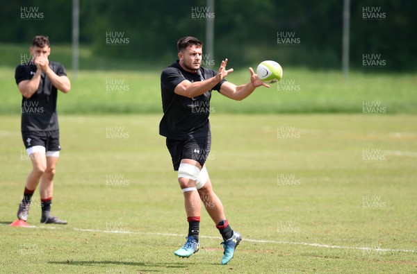 300518 - Wales Rugby Training - Ellis Jenkins during training