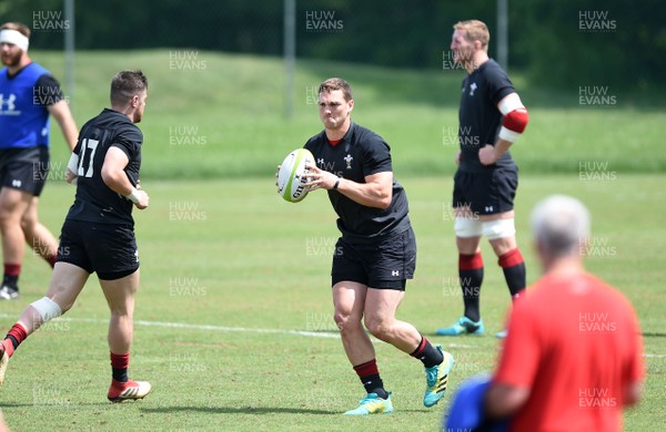 300518 - Wales Rugby Training - George North during training