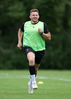 300525 - Wales Rugby Optional Training Session ahead of the start of camp for the summer tour to Japan - Elliot Dee during training