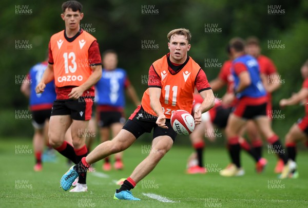 280621 - Wales Rugby Training - Ioan Lloyd during training