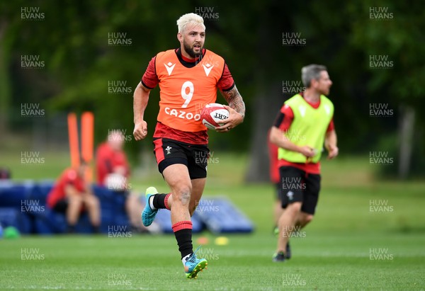 280621 - Wales Rugby Training - Josh Turnbull during training