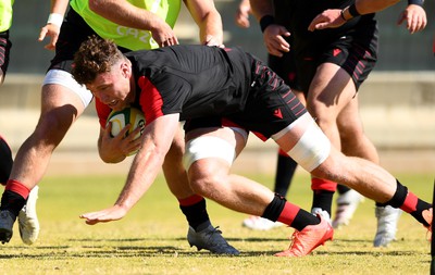 300622 - Wales Rugby Training - Will Rowlands during training 