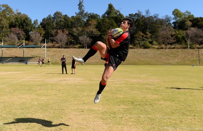 300622 - Wales Rugby Training - Louis Rees-Zammit during training