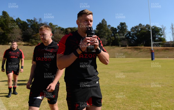 300622 - Wales Rugby Training - Dan Lydiate during training 