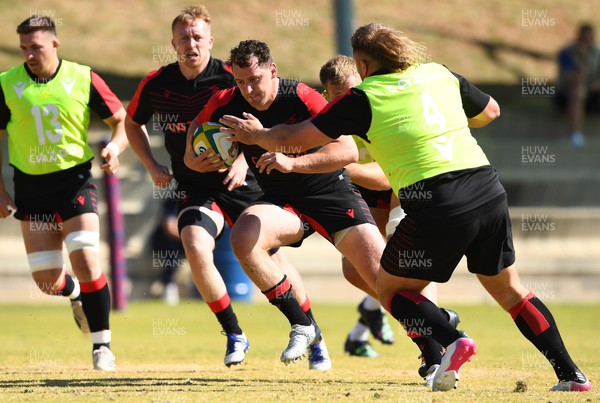 300622 - Wales Rugby Training - Ryan Elias during training 