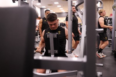 300625 - Wales Rugby Gym Session in Kitakyushu in the week leading up to their first test against Japan - Reuben Morgan-Williams during training