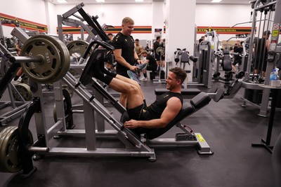 300625 - Wales Rugby Gym Session in Kitakyushu in the week leading up to their first test against Japan - Kieran Hardy during training