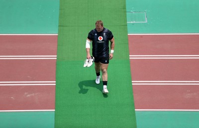 300625 - Wales Rugby Training in Kitakyushu in the week leading up to their first test against Japan - Dewi Lake during training