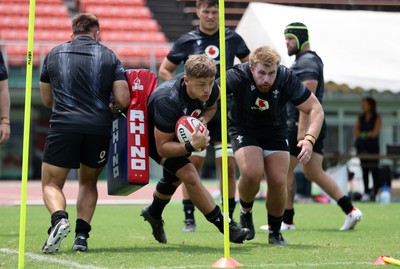 300625 - Wales Rugby Training in Kitakyushu in the week leading up to their first test against Japan - Alex Mann during training