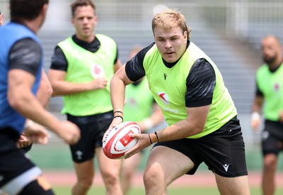 300625 - Wales Rugby Training in Kitakyushu in the week leading up to their first test against Japan - Archie Griffin during training