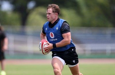 300625 - Wales Rugby Training in Kitakyushu in the week leading up to their first test against Japan - Macs Page during training