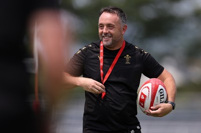 300625 - Wales Rugby Training in Kitakyushu in the week leading up to their first test against Japan - Matt Sherratt, Head Coach during training