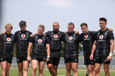 300625 - Wales Rugby Training in Kitakyushu in the week leading up to their first test against Japan - Wales team huddle