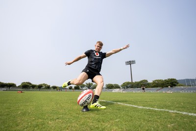 300625 - Wales Rugby Training in Kitakyushu in the week leading up to their first test against Japan - Sam Costelow during training