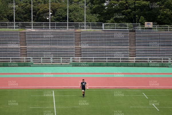 300625 - Wales Rugby Training in Kitakyushu in the week leading up to their first test against Japan - Teddy Williams during training